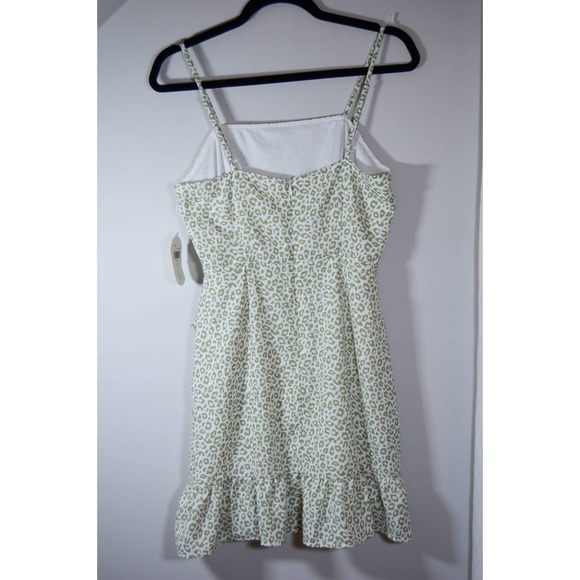 NWT Altar'd State green and white cheetah patterned dress size small - Picture 2 of 5